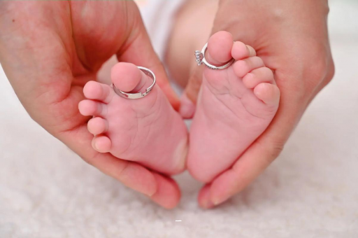 清远孕妇肚子隐隐作痛